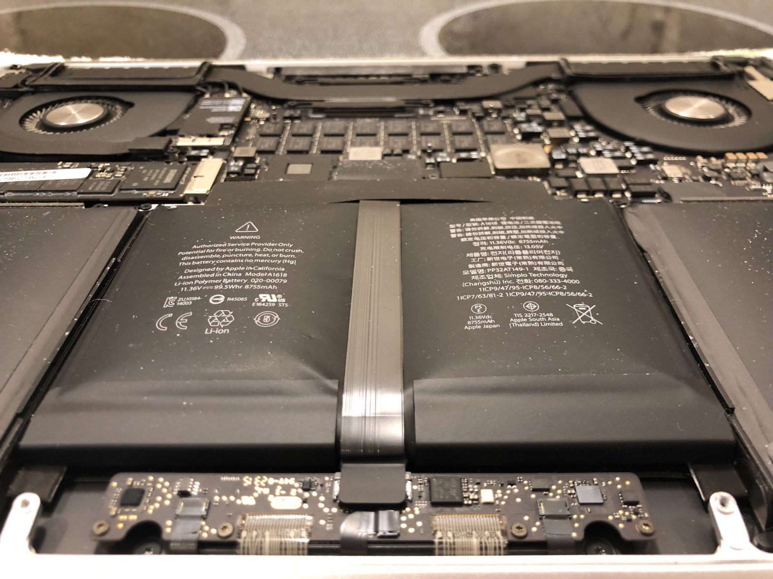 Swollen MacBook Pro Batteries – Craig Smith